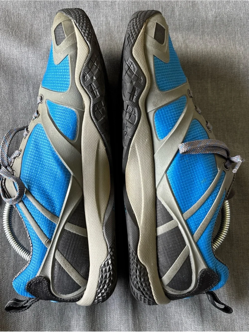 Merrell Men’s Bright Blue and Gray Trail Running Sneakers size 10
